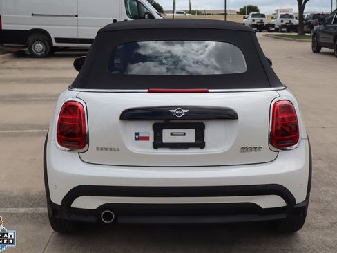 Used 2024 MINI Cooper Convertible w/ Signature Upholstery Package FWD image 4