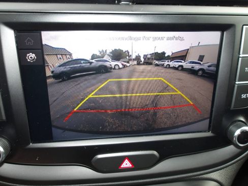 Used 2023 Kia Soul LX w/ LX Technology Package FWD image 14