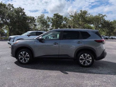 Certified 2023 Nissan Rogue SV FWD image 7