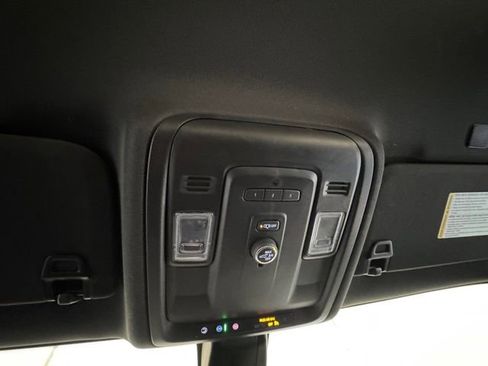 Used 2021 Chevrolet Tahoe Z71 AWD/4WD image 25