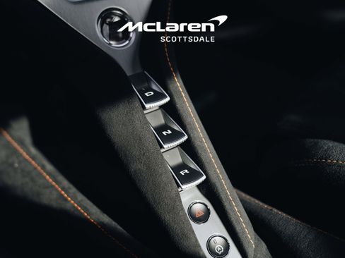 Used 2024 McLaren 750S RWD image 31