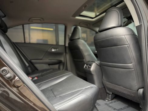 Used 2016 Honda Accord EX-L image 21