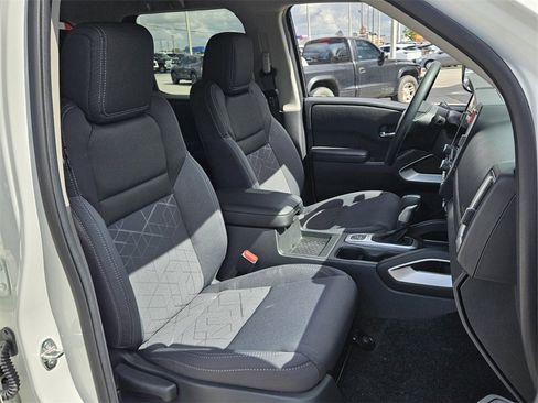 New 2026 Nissan Frontier SV image 14