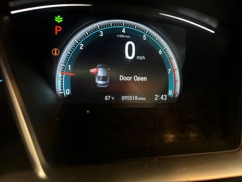 Used 2016 Honda Civic EX-T image 6