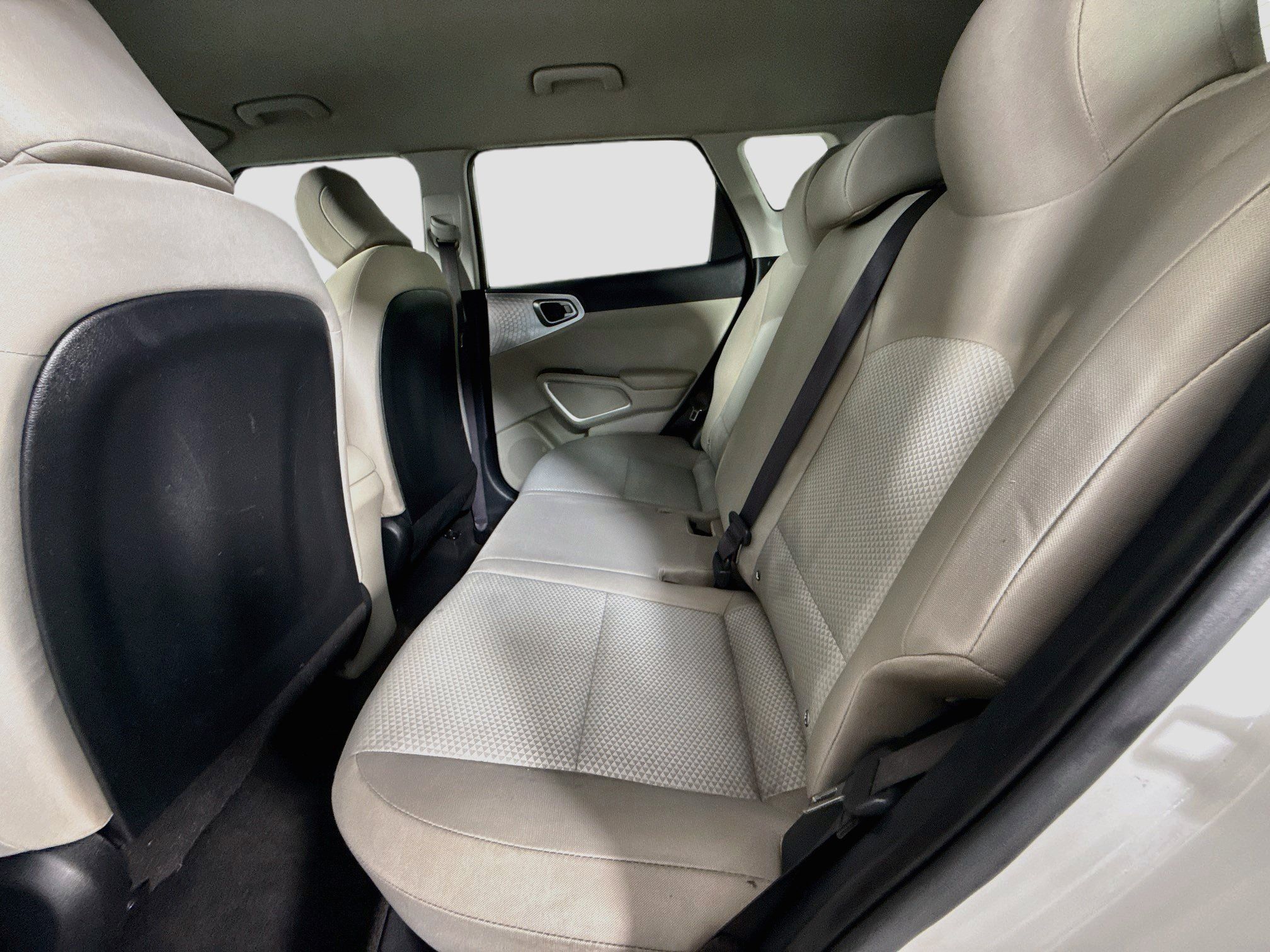 Used 2021 Kia Soul LX FWD image 25