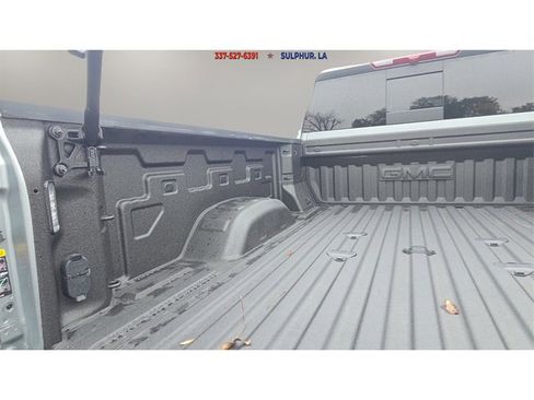 Used 2025 GMC Sierra 2500 Denali image 23