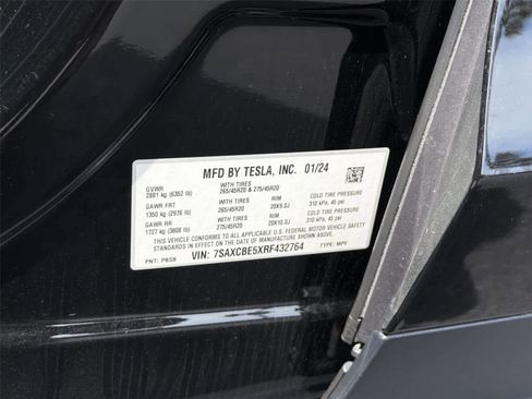Used 2024 Tesla Model X AWD/4WD image 23