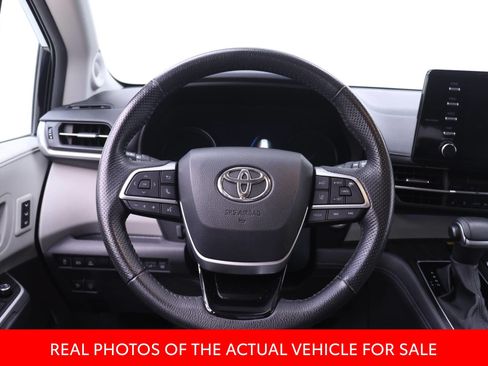 Certified 2023 Toyota Sienna Limited AWD/4WD image 13
