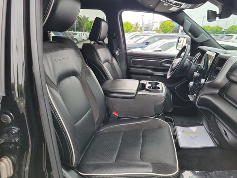 Certified 2025 RAM 1500 Laramie AWD/4WD image 18