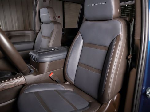 Used 2021 GMC Sierra 2500 Denali w/ Denali Ultimate Package AWD/4WD image 5
