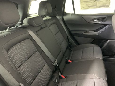 New 2026 Chevrolet Equinox LT w/ Safety and Technology Package AWD/4WD image 10