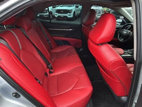 Used 2022 Toyota Camry XSE image 13