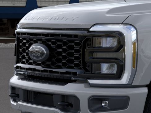 New 2026 Ford F250 Lariat w/ Black Appearance Package AWD/4WD image 16