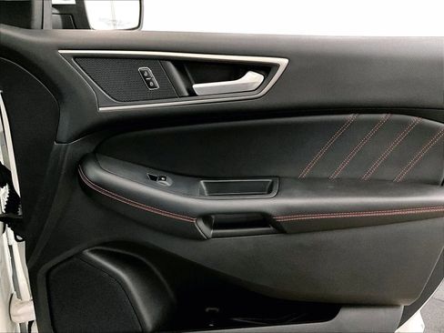 Used 2021 Ford Edge ST-Line image 23