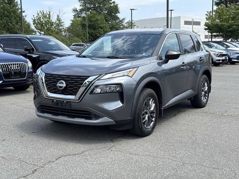 Used 2023 Nissan Rogue S AWD/4WD image 5