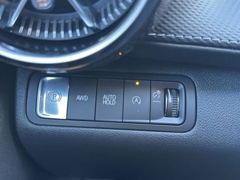 New 2026 Chevrolet Equinox LT w/ Midnight Edition AWD/4WD image 12