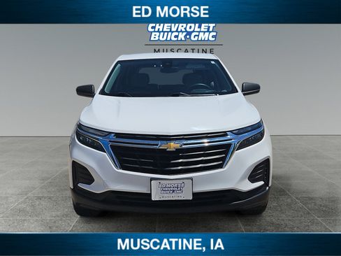 Used 2022 Chevrolet Equinox LS AWD/4WD image 8