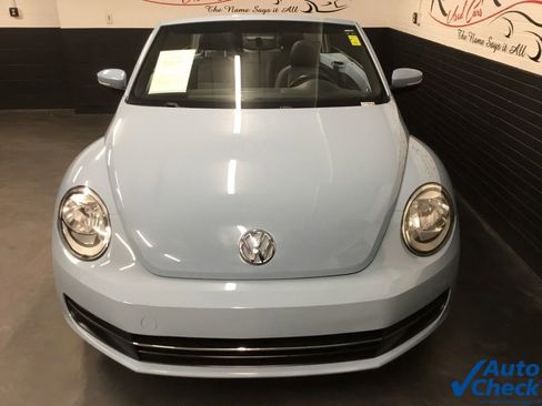 Used 2013 Volkswagen Beetle 2.5 FWD image 4