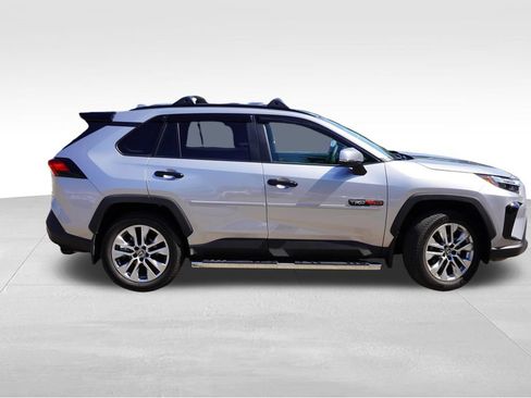 Used 2025 Toyota RAV4 XLE Premium w/ Weather Package AWD/4WD image 3