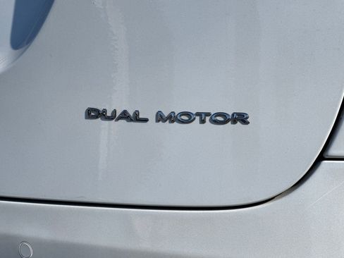 Used 2020 Tesla Model X Long Range AWD/4WD image 25