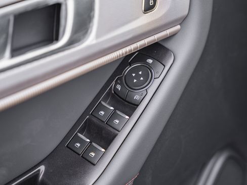 New 2026 Ford Explorer Active image 39