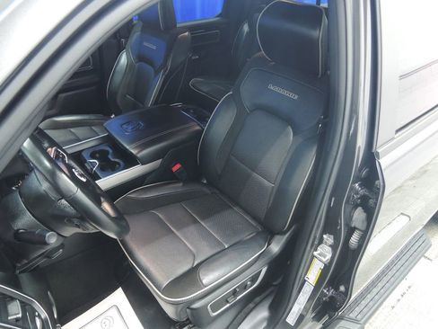 Used 2022 RAM 1500 Laramie image 5