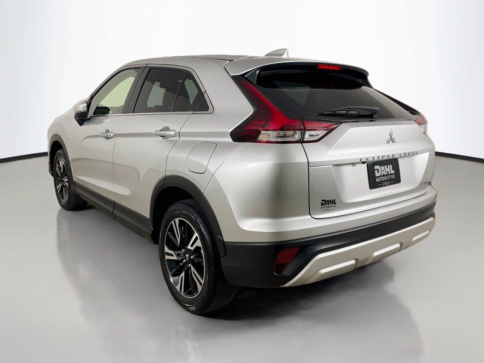 Used 2024 Mitsubishi Eclipse Cross SE AWD/4WD image 10
