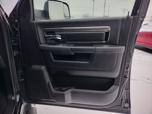 Used 2015 RAM 1500 Sport w/ Black Ram 1500 Sport Group image 24