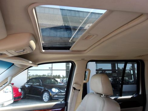 Used 2004 Lincoln Aviator AWD image 14