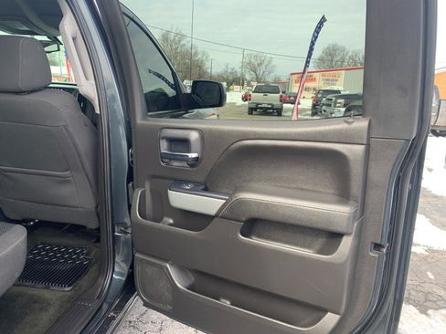 Used 2018 Chevrolet Silverado 1500 LT w/ All Star Edition AWD/4WD image 32