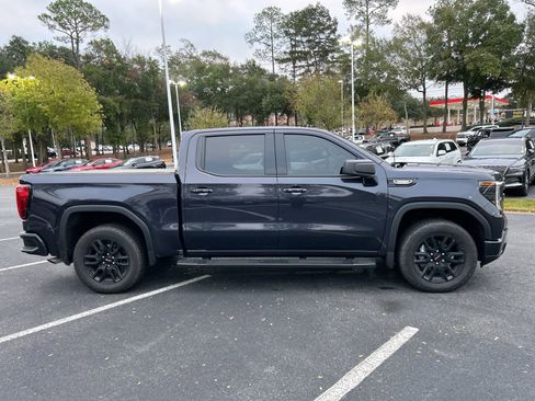 Used 2025 GMC Sierra 1500 Elevation image 10