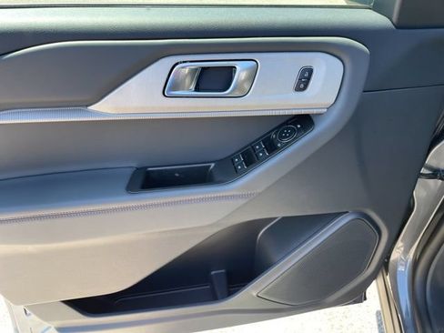 New 2026 Ford Explorer Active w/ Active Comfort Package AWD/4WD image 20