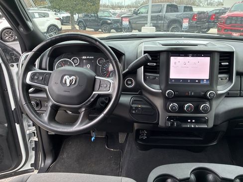 Used 2024 RAM 3500 Big Horn image 23