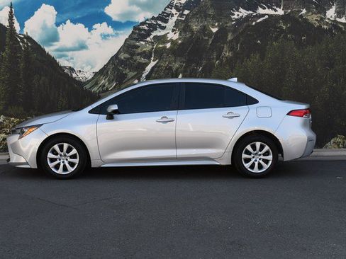 Certified 2024 Toyota Corolla LE image 7