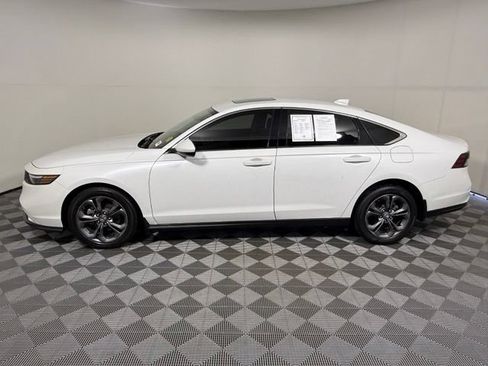 Used 2023 Honda Accord EX image 3