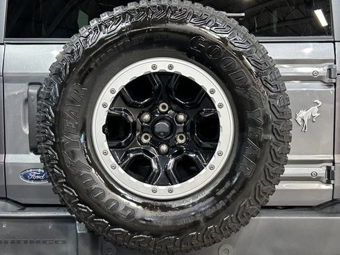 Used 2021 Ford Bronco Big Bend w/ Sasquatch Package AWD/4WD image 23