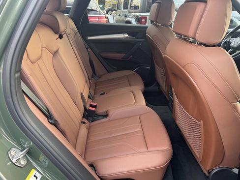 Used 2025 Audi Q5 2.0T Premium w/ Convenience Plus Package image 29