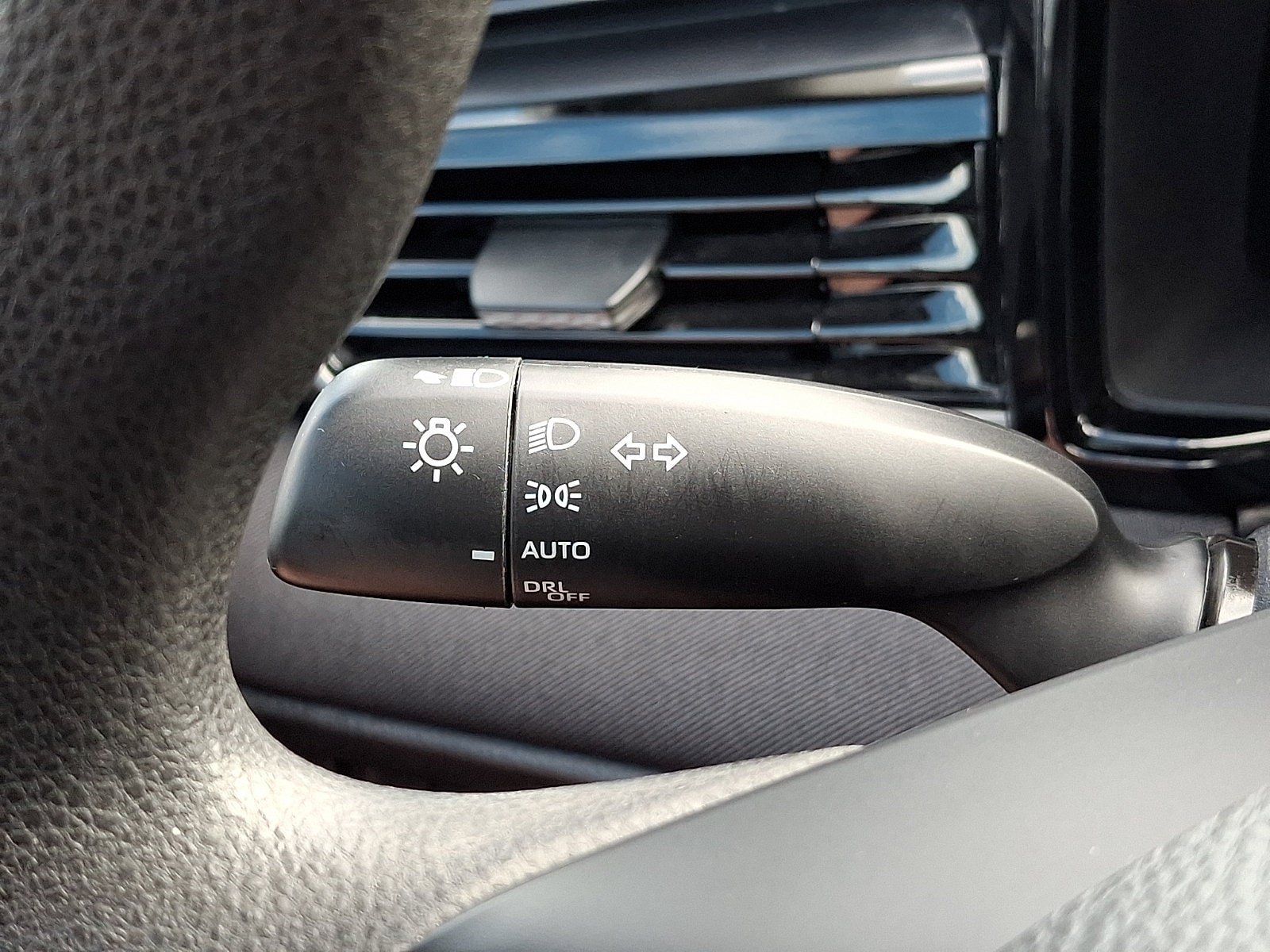 Certified 2025 Toyota Camry LE FWD image 25