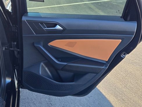 Used 2024 Volkswagen Jetta SEL image 7