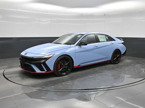 New 2026 Hyundai Elantra N FWD image 4
