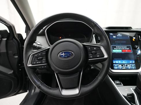 Used 2023 Subaru Outback Limited XT AWD/4WD image 4