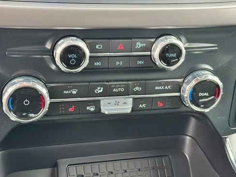 Used 2025 Ford F150 XLT w/ Equipment Group 302A MID AWD/4WD image 16