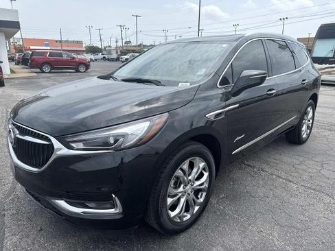 Used 2021 Buick Enclave Avenir w/ Avenir Technology Package AWD/4WD image 3