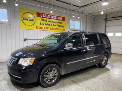 Used 2013 Chrysler Town & Country Touring-L w/ Driver Convenience Group
