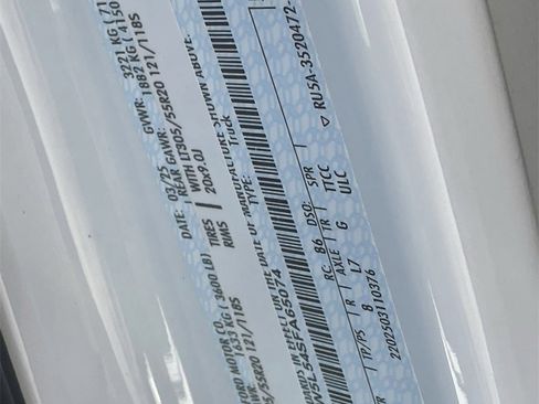 New 2025 Ford F150 Lariat w/ Equipment Group 502A High image 54