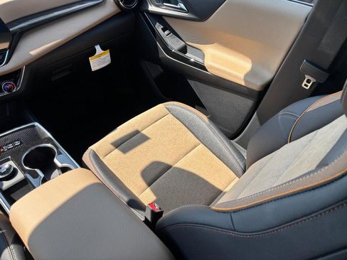 New 2026 Chevrolet Equinox ACTIV w/ LPO, Floor Liner Package FWD image 9