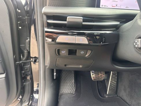 Used 2025 Genesis G80 3.5T Sport image 26