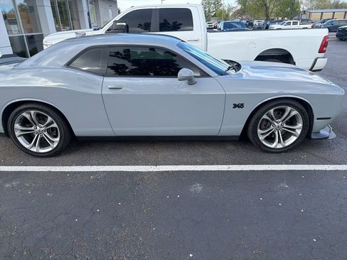 Used 2020 Dodge Challenger R/T image 7