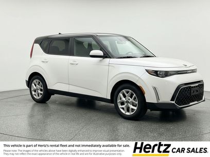 Used 2025 Kia Soul LX w/ LX Technology Package
