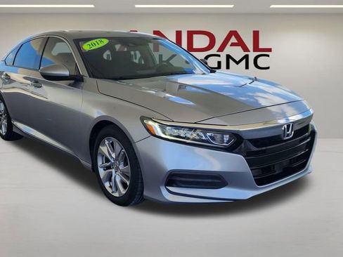Used 2018 Honda Accord LX image 3